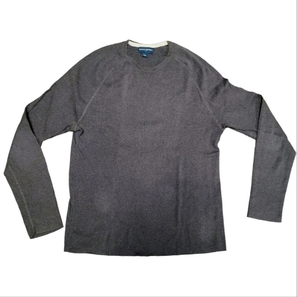 Banana Republic chocolate brown crew neck sweater